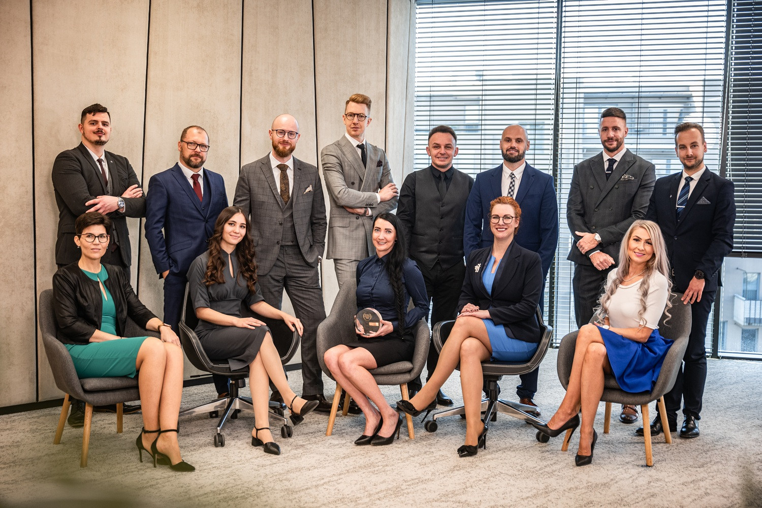 Na snímku tým ARROWS advokátní kanceláře. 